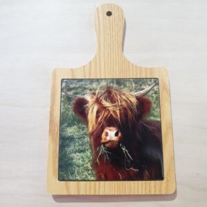 HIghlander cow cheeseboard wooden 1